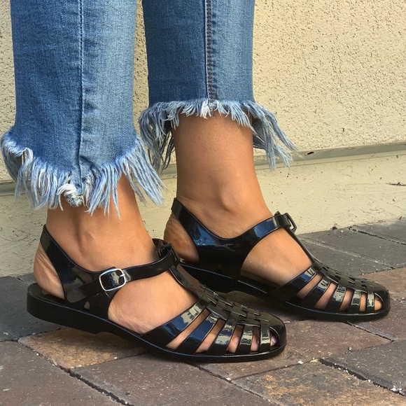 chinese laundry jelly sandals